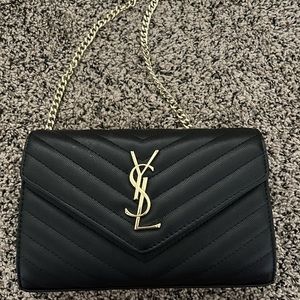 LVS black purse with gold chain